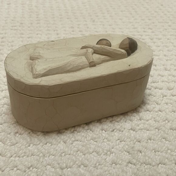 Willow Tree Mother and Daughter Keepsake Box 2004 by Susan Lordi - Picture 3 of 11